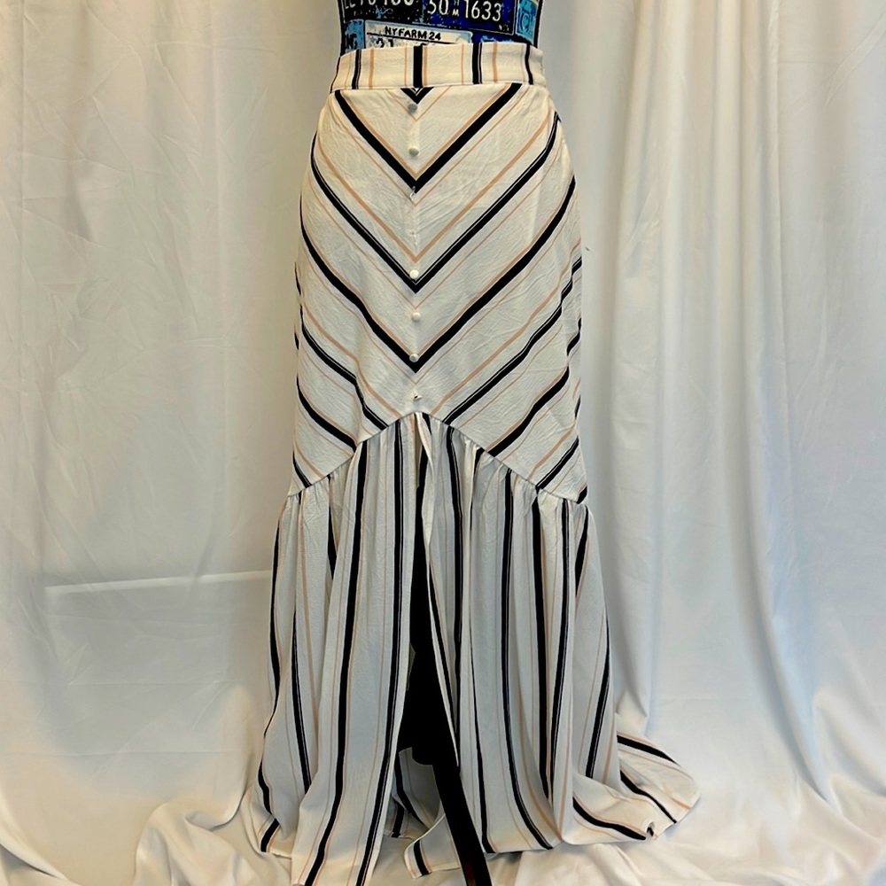 Print of love maxi skirt-ivory